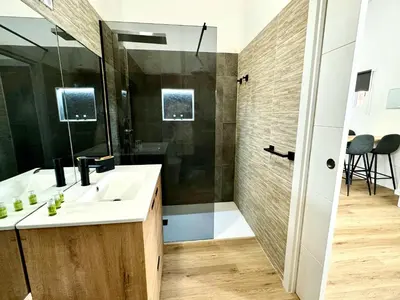 Un baño de Loft Deluxe Aeropuerto
