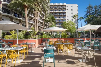 Un restaurante o sitio para comer en Barceló Margaritas