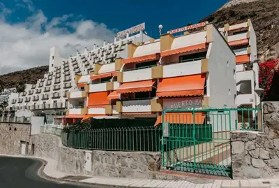 Edificio en el que se encuentra el apartamento