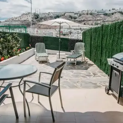 apartment with garden a few minutes from the sea