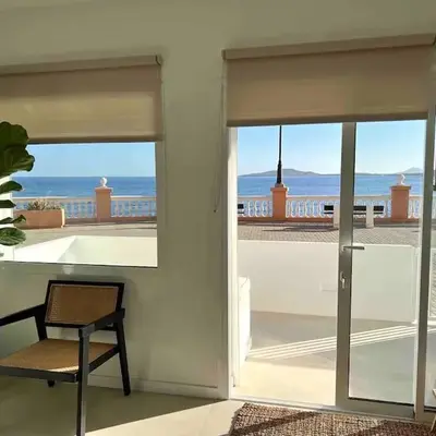 Modern Sea Front Retreat