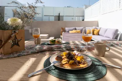 Comida en o cerca de esta villa