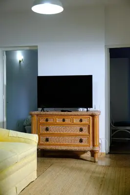 Una televisión o centro de entretenimiento en Casa Luisa