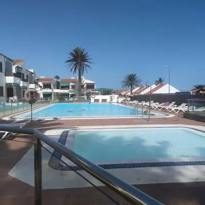 Piscina en o cerca de Los Balandros 116