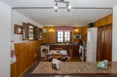 Una cocina o zona de cocina en Los Paredones Farm - Private Pool - Garden