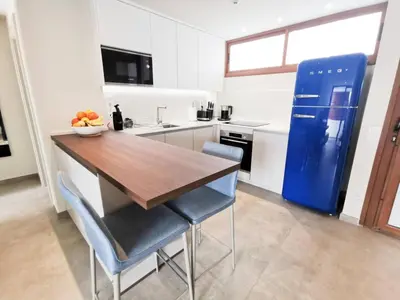Una cocina o zona de cocina en Nice 2 bedroom close to the beach in Maspalomas