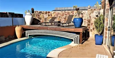Piscina en o cerca de VILLA DE LUXE 5***** golf - piscine chauffée - home cinéma - billard