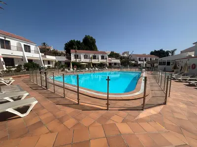 Piscina en o cerca de Casa Ilian Vibbecanarias Duplex en Maspalomas