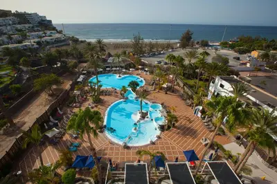 Piscina en o cerca de Corallium Beach by Lopesan Hotels - Adults Only