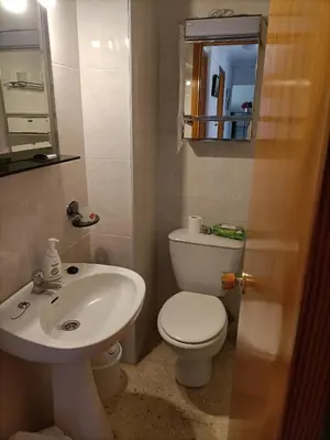 Un baño de Las Palmas - ideal visitantes o trabajadores desplazados