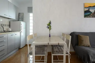 Una cocina o zona de cocina en Private Chill-out Terrace Bungalow - Pool