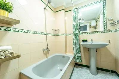 Un baño de El 5º Cielo