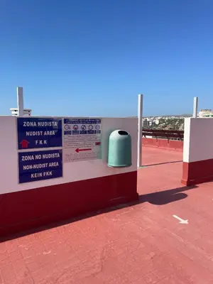 Certificado, premio, señal o documento que está expuesto en Apartment Modern 2 Playa del Ingles