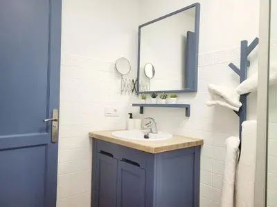 Un baño de Casa Faro de Arinaga