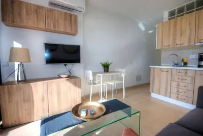 Una cocina o zona de cocina en CÉNTRICO APARTAMENTO 737 by CASAS COCODRILO