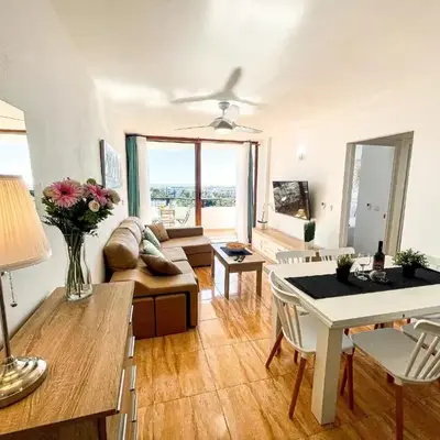 Blue Ocean Holiday Home