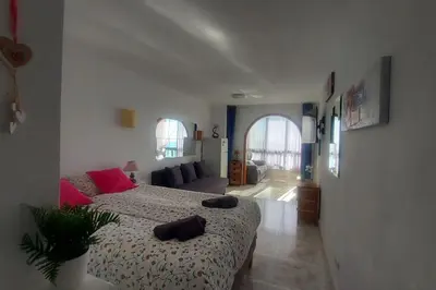 Zona de estar de Beach studio Don Paco with WIFI