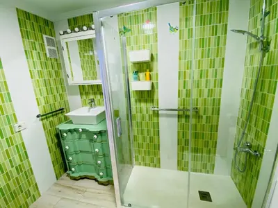 Un baño de Salvador Cuyas 
