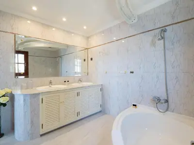 Un baño de Sonnenland Hill Villas