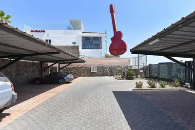 Edificio en el que se encuentra la casa o chalet