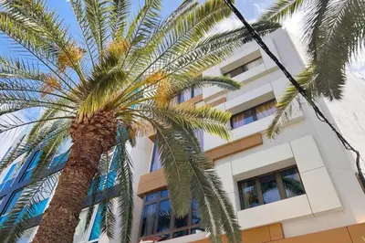 Edificio en el que se encuentra el apartamento