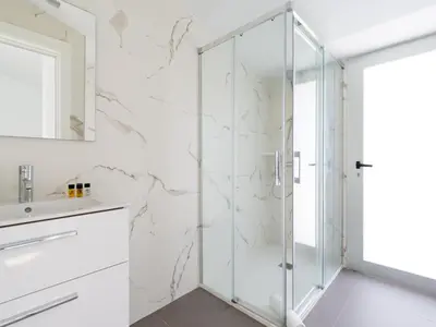 Un baño de Royal Suites-Viviendas Vacacionales