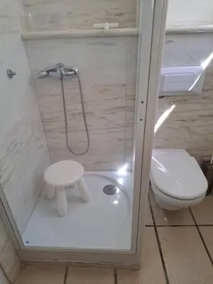 Un baño de Castillete Puerto Mogan by El Sirocco